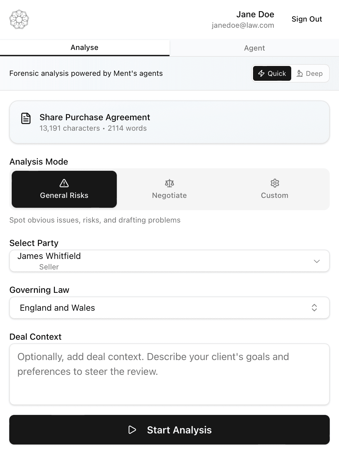 The Ment Analyse setup panel in Word – choosing the document, analysis mode, party, and governing law before running a review.